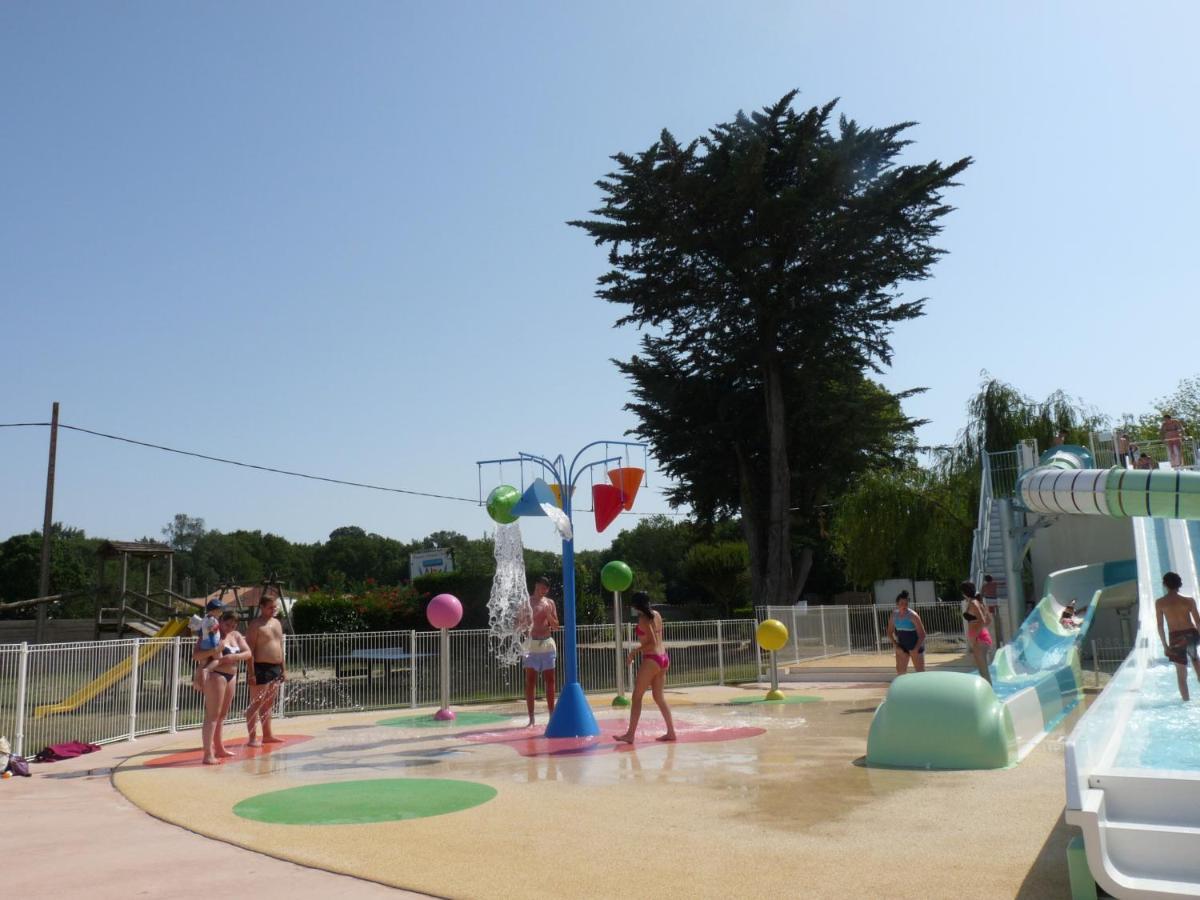 Camping Paradis Aloe Medis Bagian luar foto